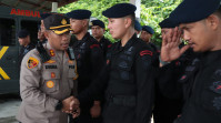 30 Personel Brimob Perkuat Pengamanan PSU di Tanjung Samak